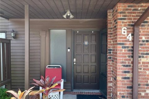 Adosado en venta en Lakeland, Florida, 3 dormitorios, 137.68 m2 № 1846982 - foto 1