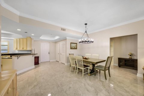 Copropriété à vendre à Saint Petersburg, Floride: 3 chambres, 203.18 m2 № 2403260 - photo 9