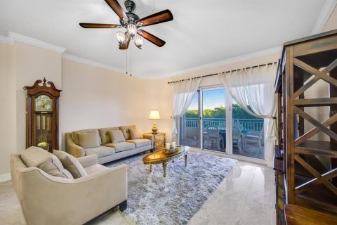 Copropriété à vendre à Saint Petersburg, Floride: 3 chambres, 203.18 m2 № 2403260 - photo 6