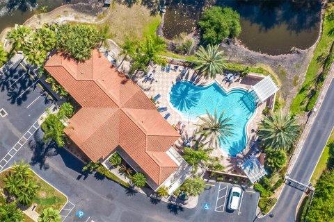Copropriété à vendre à Saint Petersburg, Floride: 3 chambres, 203.18 m2 № 2403260 - photo 2