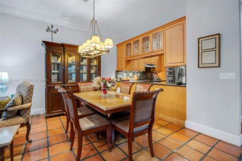 Townhouse in Wilton Manors, Florida 3 bedrooms, 214.98 sq.m. № 2089957 - photo 11