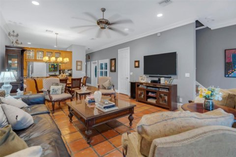 Townhouse in Wilton Manors, Florida 3 bedrooms, 214.98 sq.m. № 2089957 - photo 16