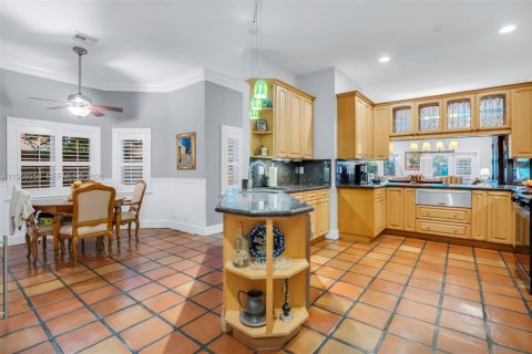 Townhouse in Wilton Manors, Florida 3 bedrooms, 214.98 sq.m. № 2089957 - photo 6