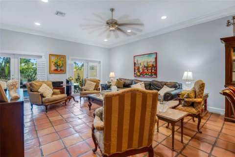 Townhouse in Wilton Manors, Florida 3 bedrooms, 214.98 sq.m. № 2089957 - photo 13