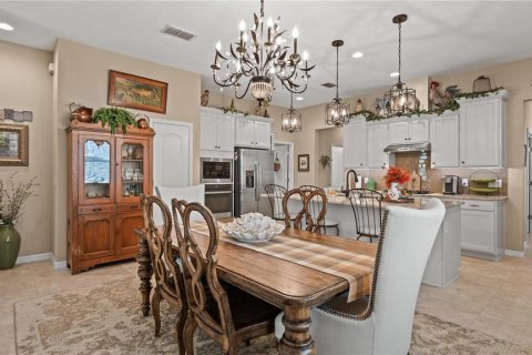 Villa ou maison à vendre à Kissimmee, Floride: 2 chambres, 144.65 m2 № 2416930 - photo 18