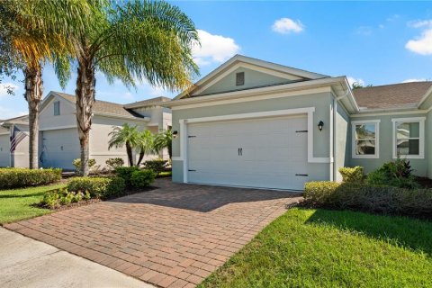 Villa ou maison à vendre à Kissimmee, Floride: 2 chambres, 144.65 m2 № 2416930 - photo 5