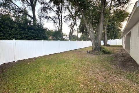 House in Ocala, Florida 3 bedrooms, 150.87 sq.m. № 1902804 - photo 2