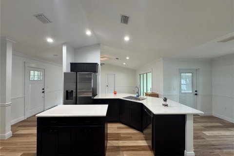 House in Ocala, Florida 3 bedrooms, 150.87 sq.m. № 1902804 - photo 4