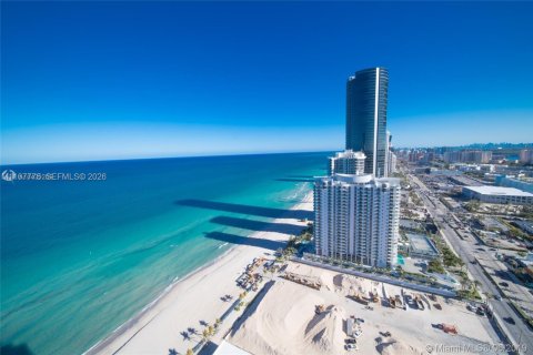 Condo in Sunny Isles Beach, Florida, 3 bedrooms № 2191371 - photo 8
