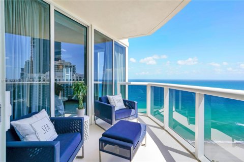 Condo in Sunny Isles Beach, Florida, 3 bedrooms № 2191371 - photo 4
