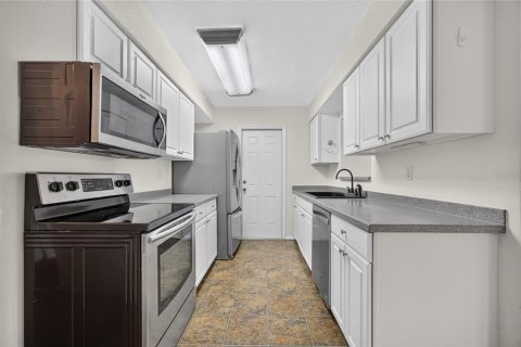 Villa ou maison à vendre à Punta Gorda, Floride: 2 chambres, 139.63 m2 № 2433784 - photo 13