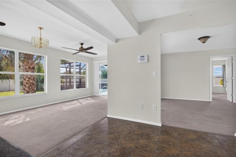 Villa ou maison à vendre à Punta Gorda, Floride: 2 chambres, 139.63 m2 № 2433784 - photo 9