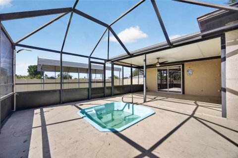 Villa ou maison à vendre à Punta Gorda, Floride: 2 chambres, 139.63 m2 № 2433784 - photo 23