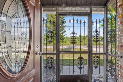 Villa ou maison à vendre à Punta Gorda, Floride: 2 chambres, 139.63 m2 № 2433784 - photo 4