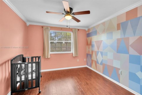 Townhouse in Miami, Florida 3 bedrooms, 128.39 sq.m. № 1957183 - photo 25