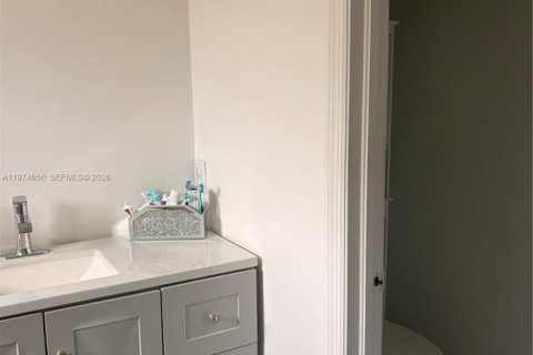 Купить виллу или дом в Майами, Флорида 4 спальни, 170.94м2, № 2036057 - фото 8