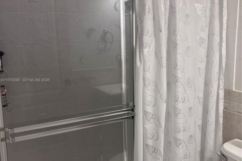 Купить виллу или дом в Майами, Флорида 4 спальни, 170.94м2, № 2036057 - фото 10