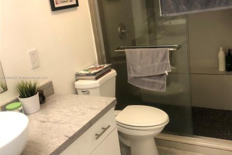 Copropriété à vendre à Doral, Floride: 1 chambre, 75.25 m2 № 1979832 - photo 13