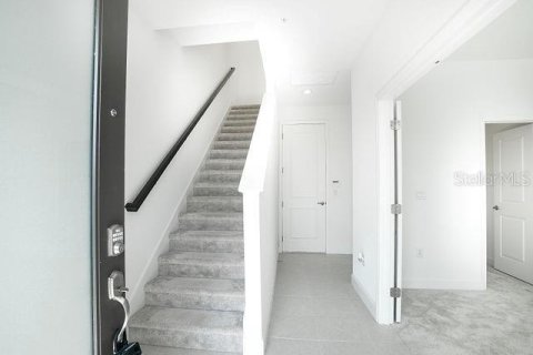 Adosado en alquiler en Orlando, Florida, 3 dormitorios, 168.62 m2 № 1810047 - foto 9