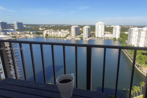 Apartamento en alquiler en Aventura, Florida, 3 dormitorios, 124.4 m2 № 1988797 - foto 22