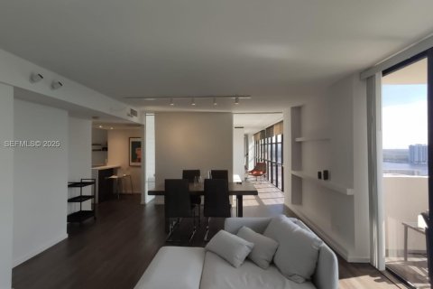 Apartamento en alquiler en Aventura, Florida, 3 dormitorios, 124.4 m2 № 1988797 - foto 28