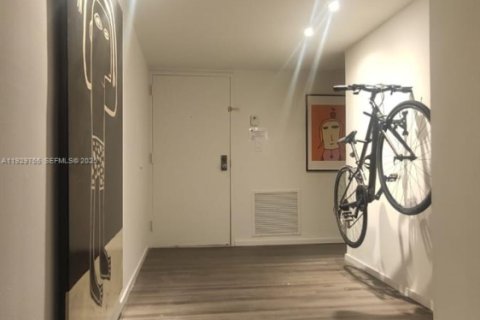 Apartamento en alquiler en Aventura, Florida, 3 dormitorios, 124.4 m2 № 1988797 - foto 23