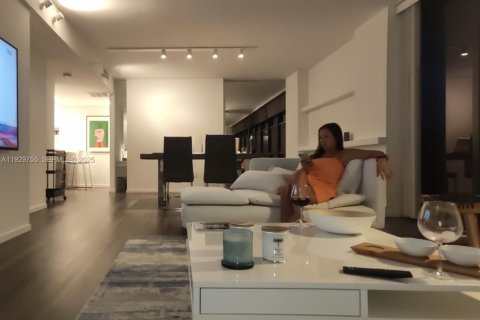 Apartamento en alquiler en Aventura, Florida, 3 dormitorios, 124.4 m2 № 1988797 - foto 21