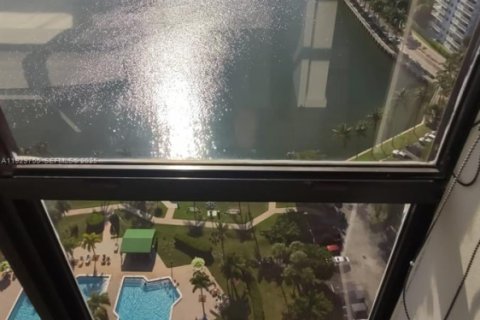 Apartamento en alquiler en Aventura, Florida, 3 dormitorios, 124.4 m2 № 1988797 - foto 6