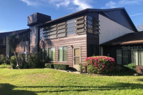 Condo à Ocala, Floride, 2 chambres  № 2143671