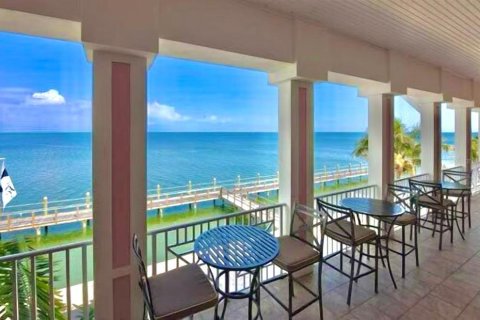 Copropriété à vendre à Saint Petersburg, Floride: 2 chambres, 99.5 m2 № 1615846 - photo 28