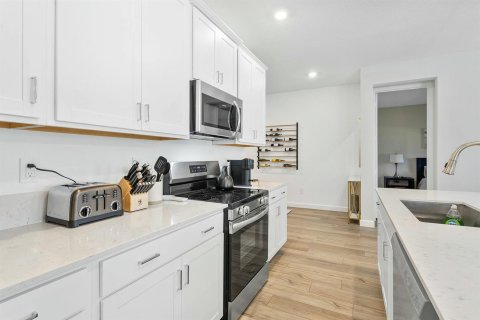 Villa ou maison à louer à Delray Beach, Floride: 4 chambres, 233.09 m2 № 2146230 - photo 10