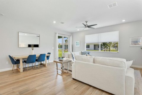 Villa ou maison à louer à Delray Beach, Floride: 4 chambres, 233.09 m2 № 2146230 - photo 6