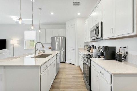 Villa ou maison à louer à Delray Beach, Floride: 4 chambres, 233.09 m2 № 2146230 - photo 11