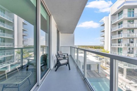 Copropriété à vendre à Miami, Floride: 1 chambre, 71.81 m2 № 2046458 - photo 27