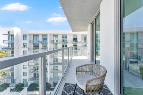 Copropriété à vendre à Miami, Floride: 1 chambre, 71.81 m2 № 2046458 - photo 22