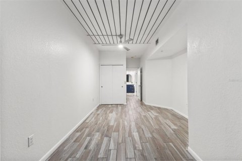 Copropriété à vendre à Tampa, Floride: 1 chambre, 73.3 m2 № 2396147 - photo 18