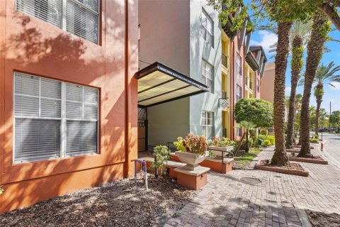 Condo à Tampa, Floride, 1 chambre  № 2396147