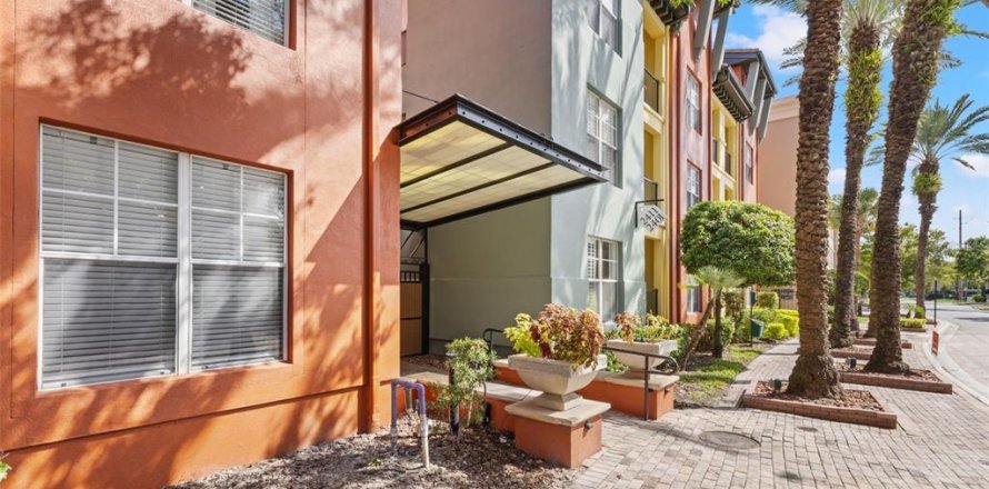 Condo à Tampa, Floride, 1 chambre  № 2396147