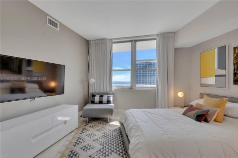 Condominio en venta en Hollywood, Florida, 3 dormitorios, 162.76 m2 № 1996762 - foto 20