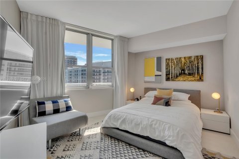 Condominio en venta en Hollywood, Florida, 3 dormitorios, 162.76 m2 № 1996762 - foto 11