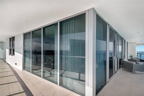 Condominio en venta en Hollywood, Florida, 3 dormitorios, 162.76 m2 № 1996762 - foto 7