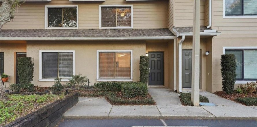 Touwnhouse à Winter Park, Floride 2 chambres, 89.19 m2 № 2396808