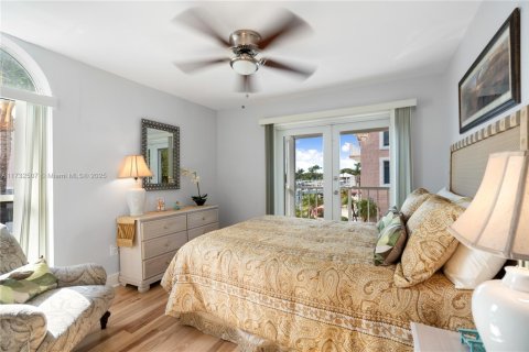 Townhouse in Key Largo, Florida 3 bedrooms, 197.6 sq.m. № 1481729 - photo 19