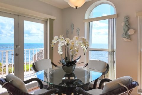 Townhouse in Key Largo, Florida 3 bedrooms, 197.6 sq.m. № 1481729 - photo 9