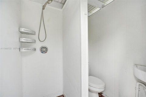 Villa ou maison à vendre à Hollywood, Floride: 3 chambres, 131.46 m2 № 2051559 - photo 30