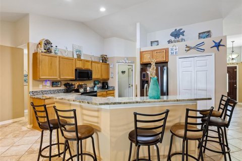 House in Citrus Springs, Florida 4 bedrooms, 207.54 sq.m. № 1910811 - photo 10