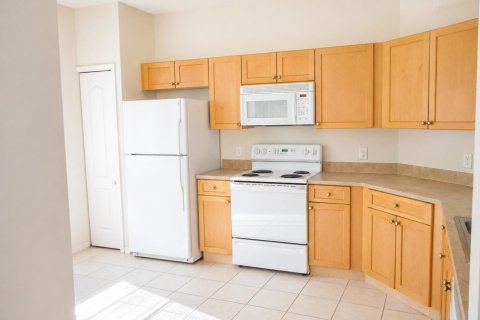 Condominio en venta en Palm Beach Gardens, Florida, 2 dormitorios, 124.95 m2 № 2078694 - foto 3