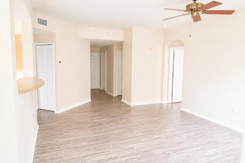 Condominio en venta en Palm Beach Gardens, Florida, 2 dormitorios, 124.95 m2 № 2078694 - foto 4