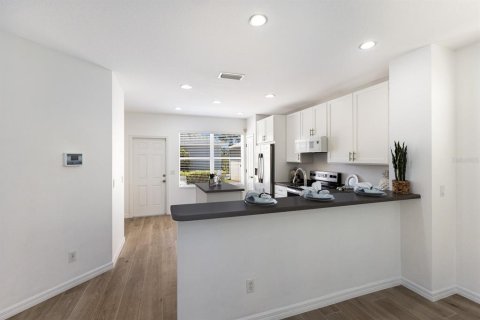 Villa ou maison à vendre à Bradenton, Floride: 3 chambres, 156.08 m2 № 1722264 - photo 6