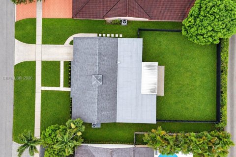Casa en venta en Hollywood, Florida, 4 dormitorios, 183.02 m2 № 2382048 - foto 4